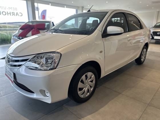 TOYOTA ETIOS 1.5 XS SEDAN 16V FLEX 4P AUTOMÁTICO